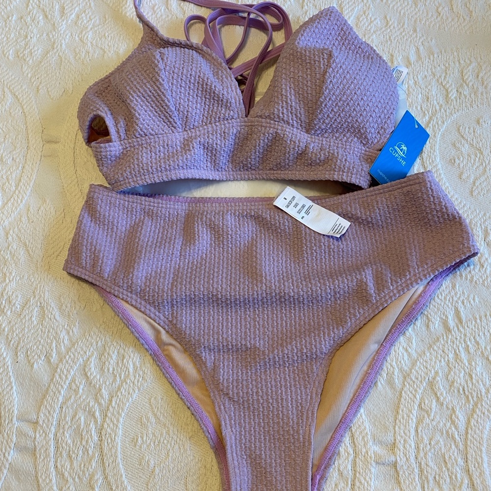 Cupshe lavendar women’s bikini set